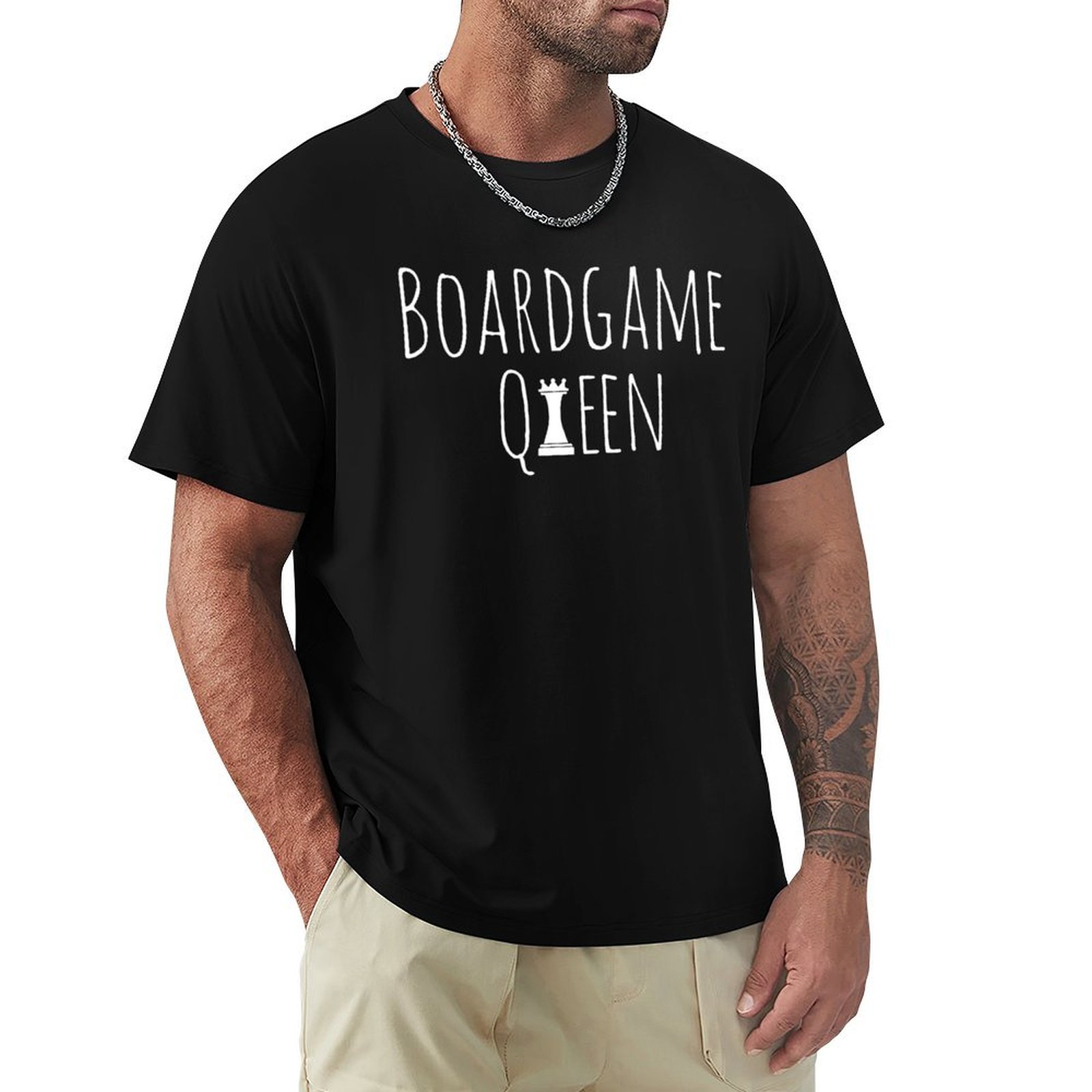 Board Game Queen - تي شيرت بوردجيم كوين للعمل والكاجوال