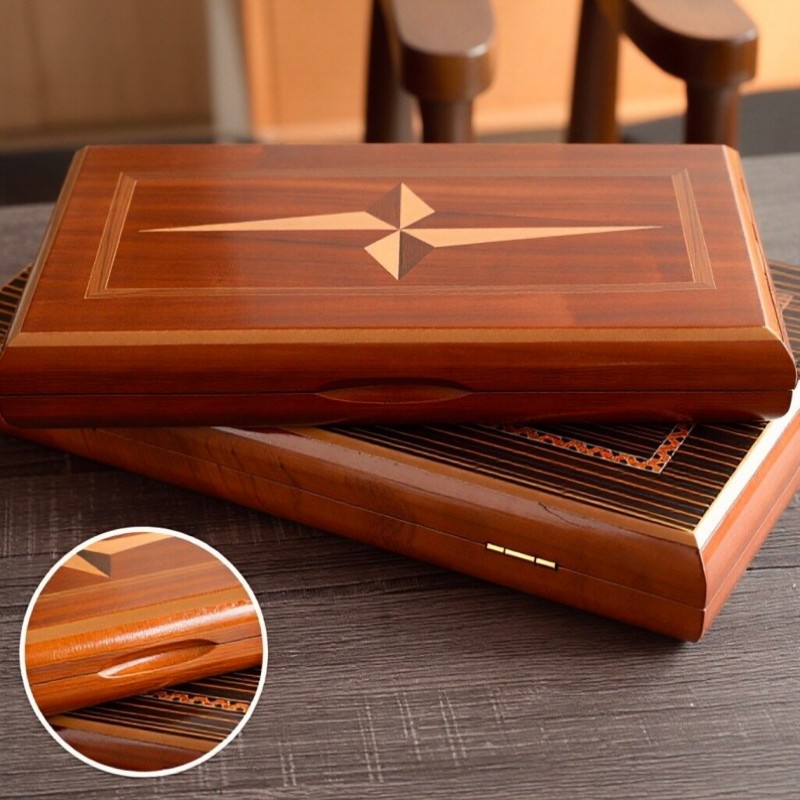 طاولة طاولة نرد خشبية صلبة فاخ - مراجعة Board Game Quacks وسعره